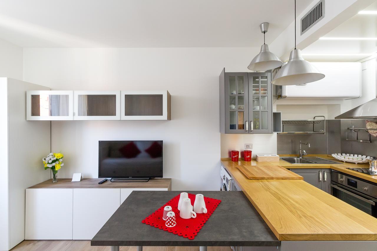 Alessia'S Flat - Sarpi 2 Apartment Milan Luaran gambar